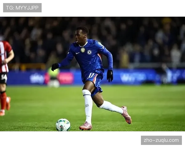 切尔西客场挑战狼队,吉滕斯和埃斯特旺领衔首发阵容,小将乔治迎来出场机会 切尔西客场挑战狼队,吉滕斯和埃斯特旺领衔首发阵容,小将乔治迎来出场机会